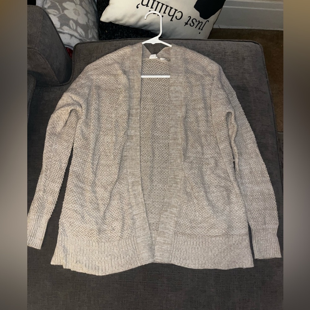 GAP Women's Cardigan in Light Beige